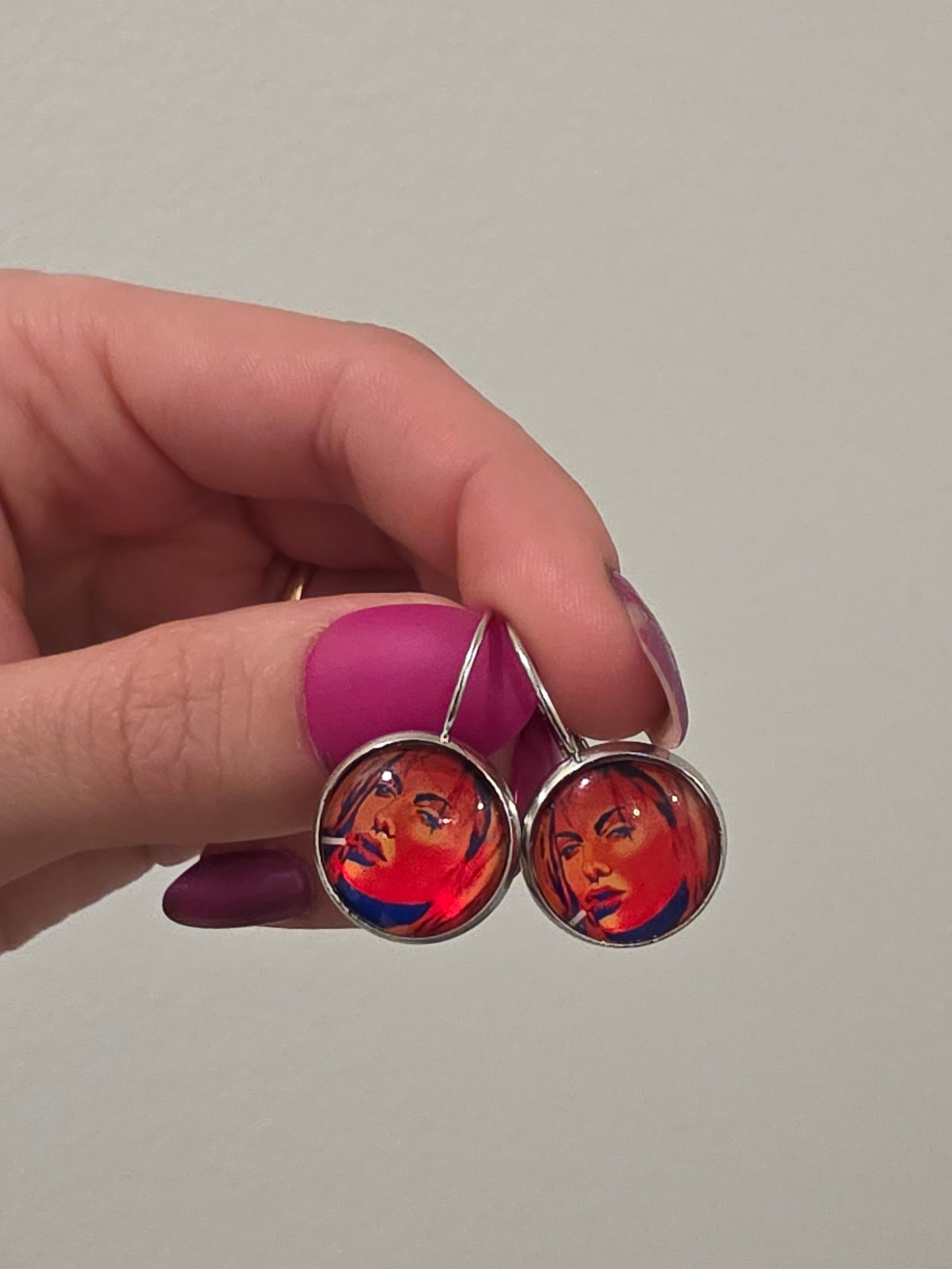 "Angelina Jolie - Girl, Interrupted" Earrings